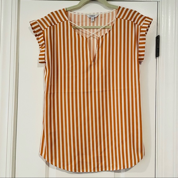 Express Tops - Cross Front Gramercy Tee